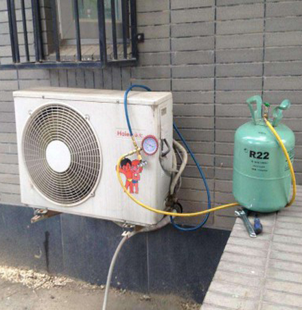 卧龙空调加氟